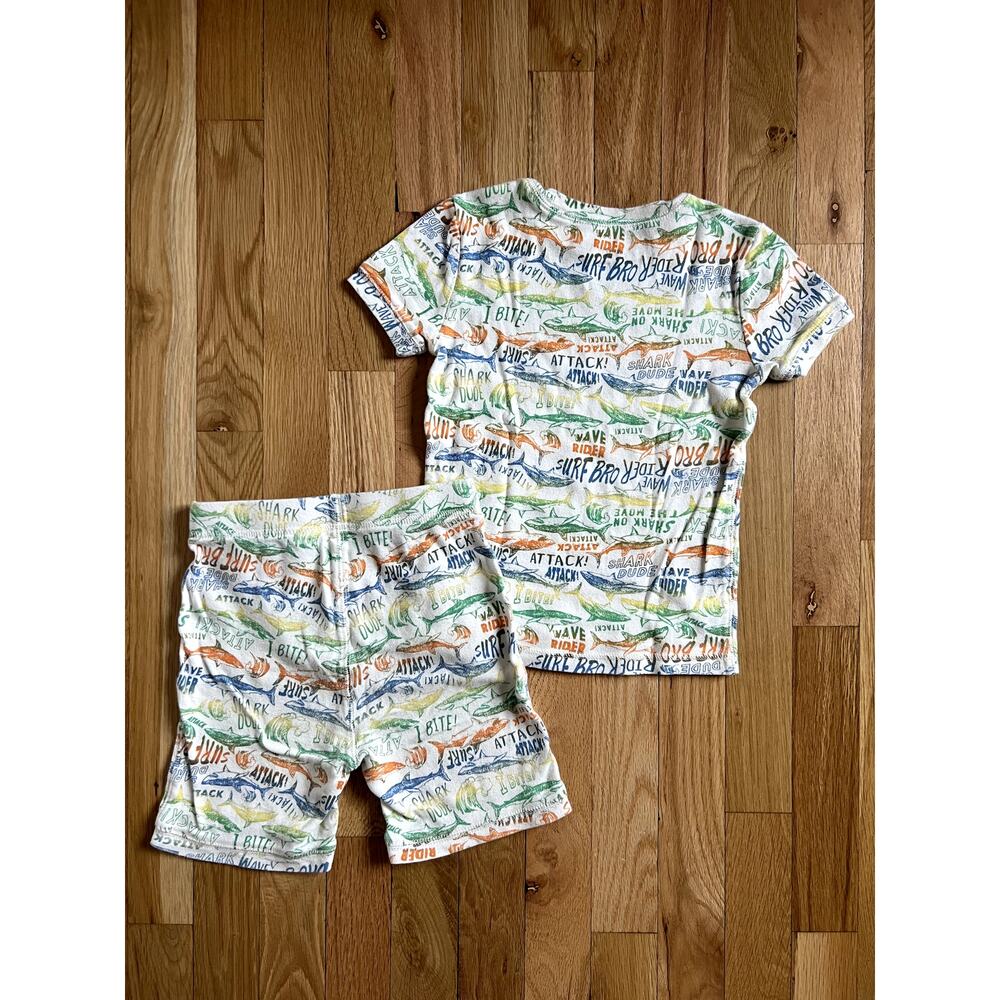 2-Bundle Gap Sleepwear Pajama Sets - Sharks (Shorts) Games (Long) Size 6 - Picture 4 of 6